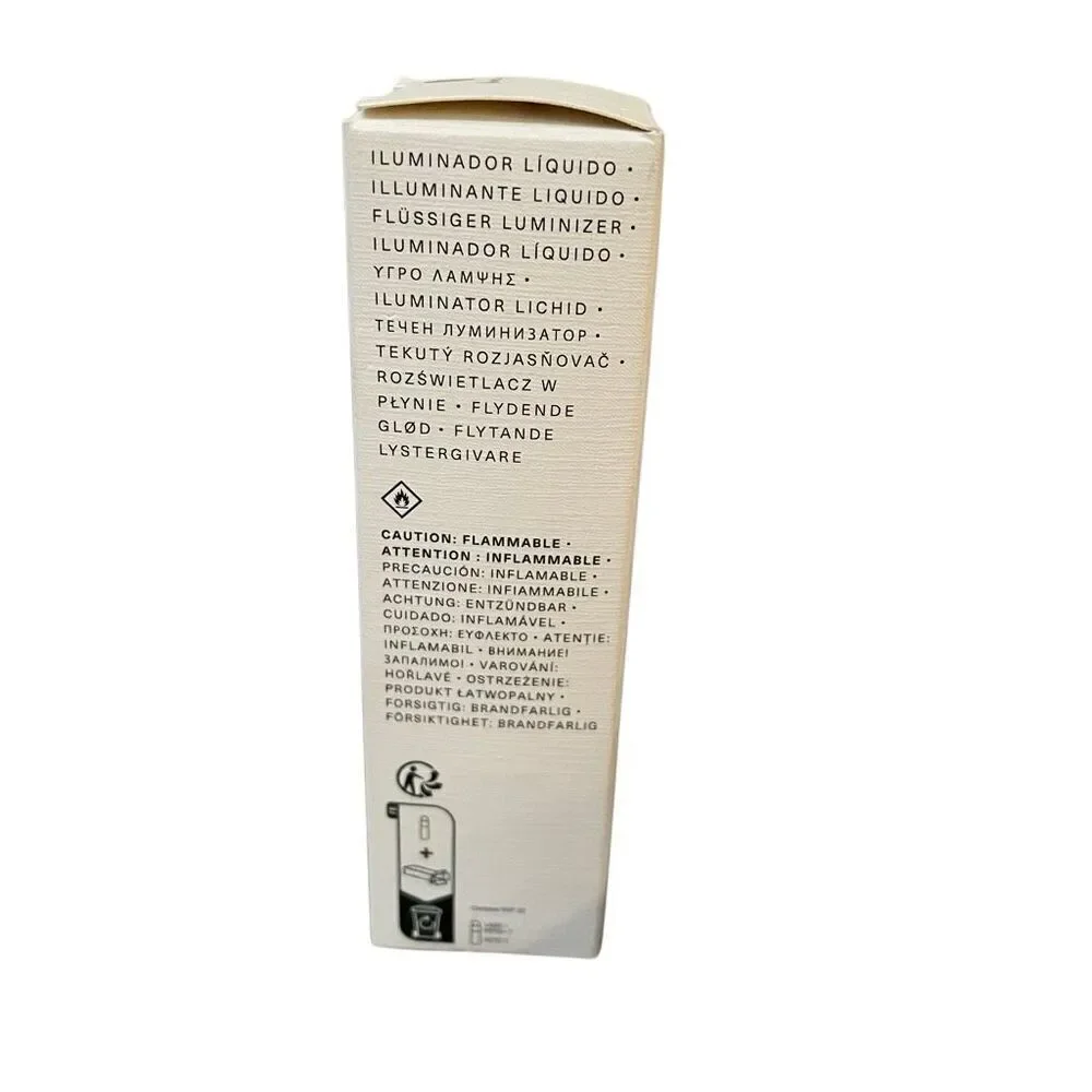 Rare Beauty Positive Light Liquid Luminizer in Mesmerize Selena Gomez‎ NEW